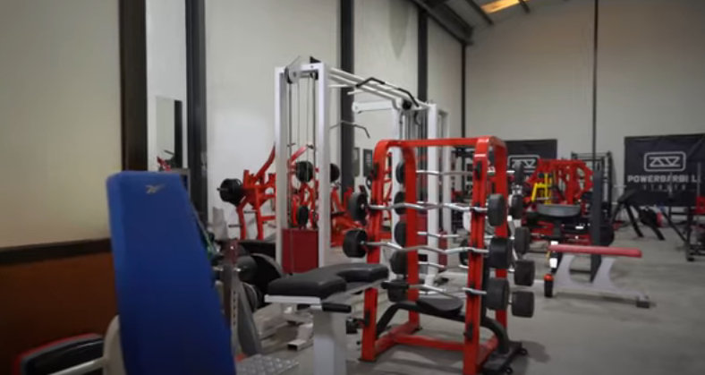 la nave gimnasio de Joan Pradells